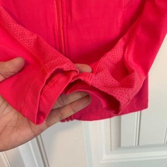 Lorna Jane hot pink zip up track jacket size XS - Picture 4 of 9